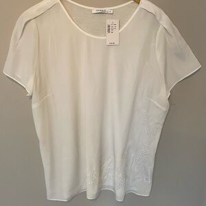 Ricki's White Scoop Neck Short Sleeve Blouse with Embroidery